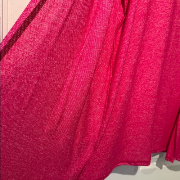 3 for $20 Bundle any 3 items priced $15 and under and get them for $20🛍️🛍️🛍️ - Picture 6 of 8